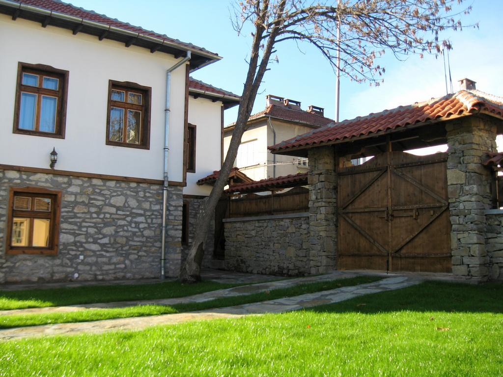 Private 4Br-2Ba Guest House Dryanovo With Pool And Free Parking Kültér fotó